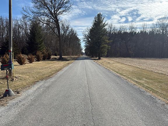 5th image of 10077 S 30 W