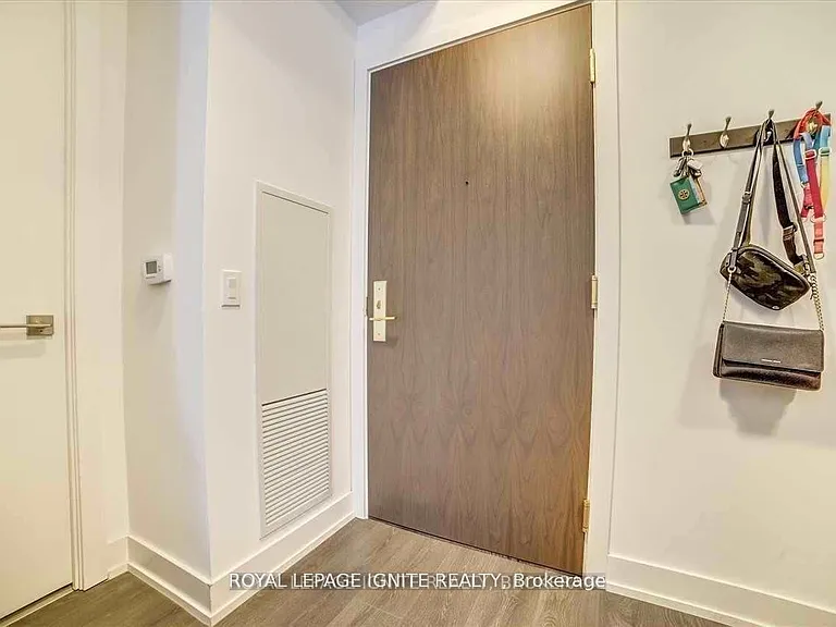 278 Buchanan Dr #523E — Photo 7