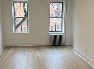 522 E 6th St APT 3, New York, NY 10009