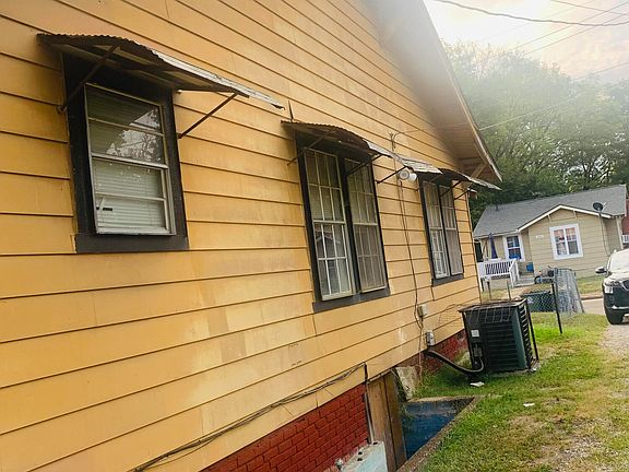 5th image of 1103 Sheridan Ave