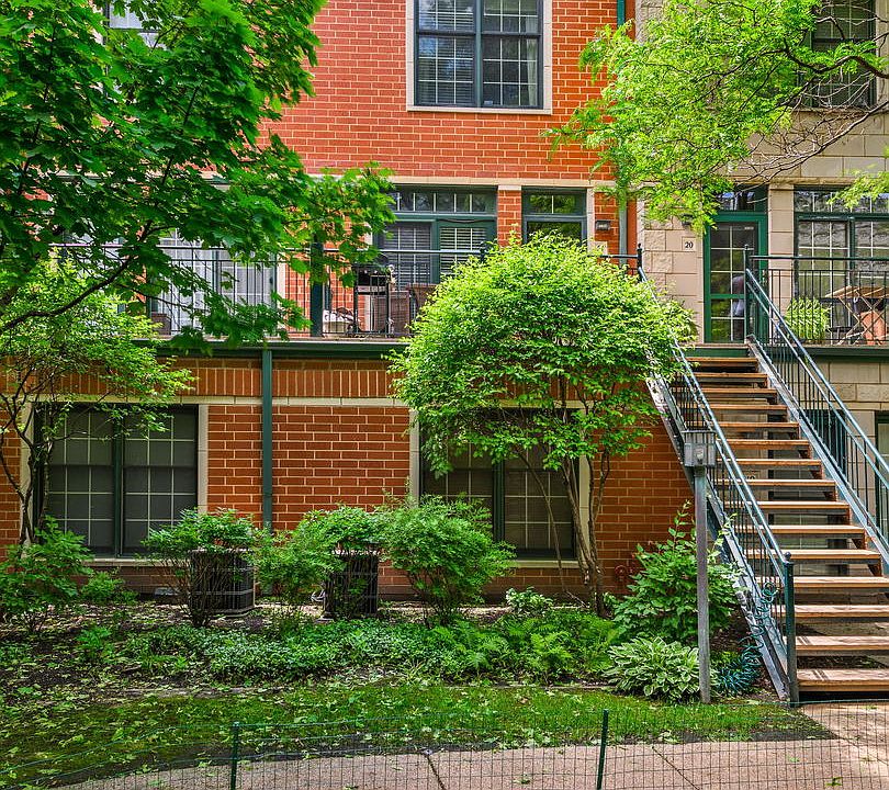 1st image of 1813 S Clark St #21