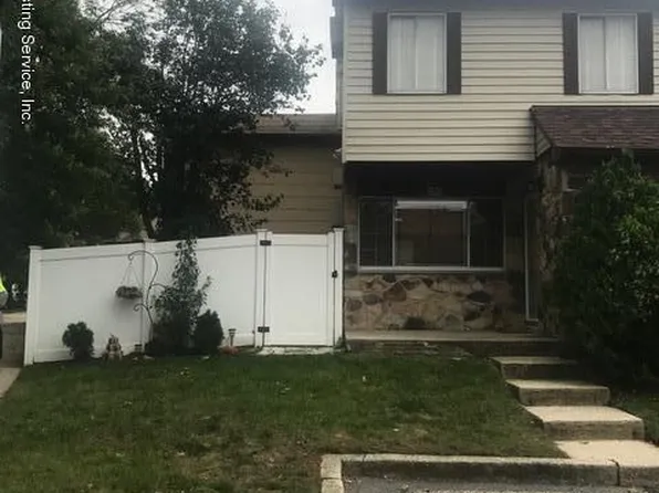 264 Corona Ave, Staten Island, NY 10306