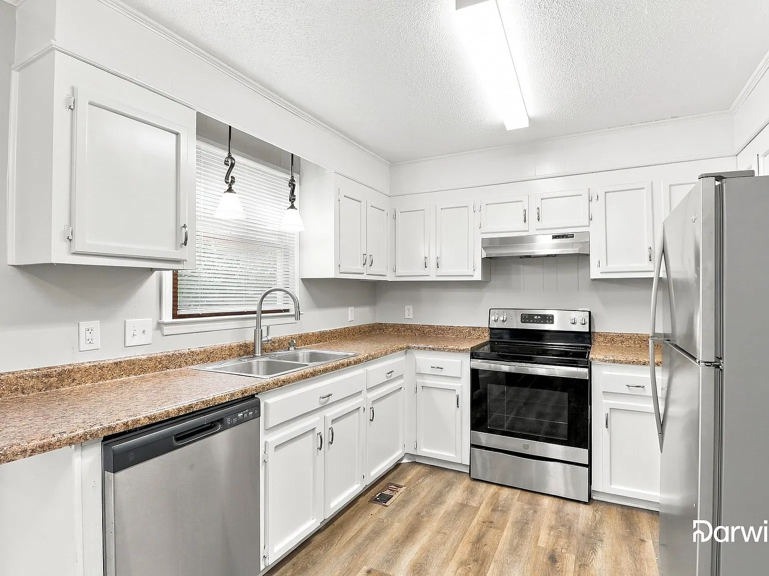 3 bed, 2.0 bath, 1248 sqft, $1,660 — Photo 4