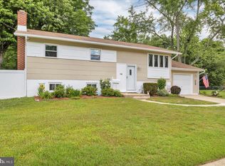 14 Winding Way, Gibbsboro, NJ 08026