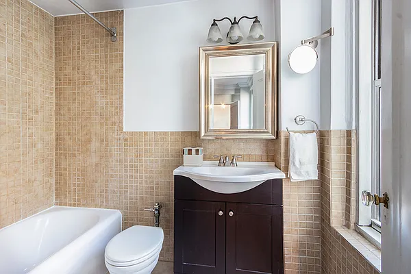 Sold by Compass | media 4
