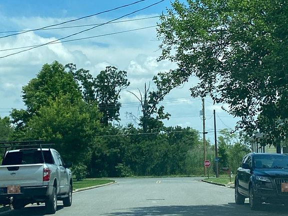 5th image of 7 Dunlap Ave