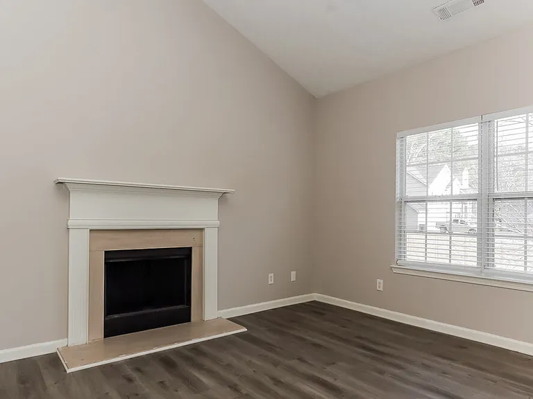 1020 Trotters Farm Rd — Photo 5