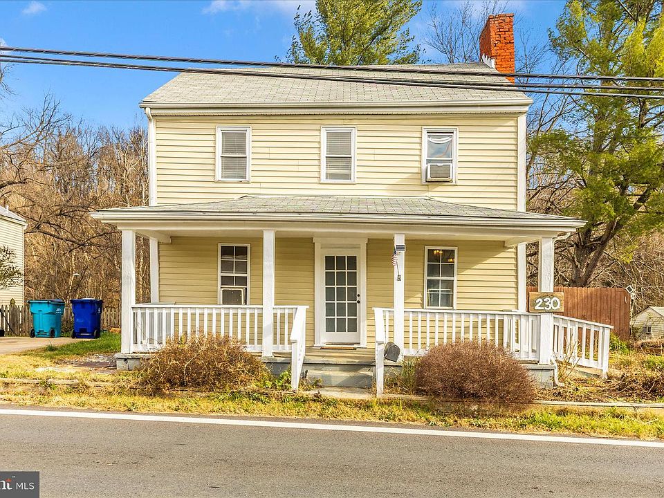 1st image of 230 Knoxville Rd