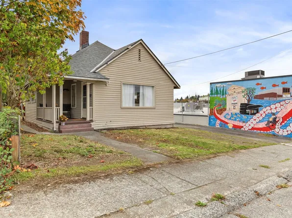 525 Dr Ml King Way, Bremerton, WA 98337