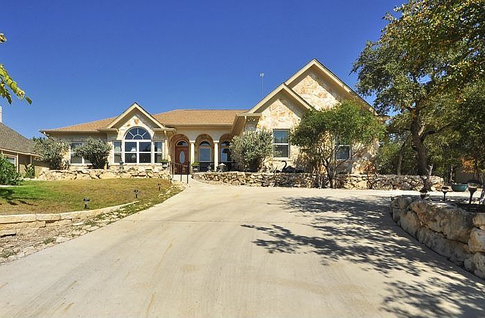 1st image of 24 Whistling Wind Ln