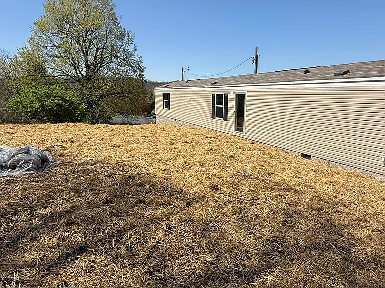 2142 Highway 2141 — Photo 10