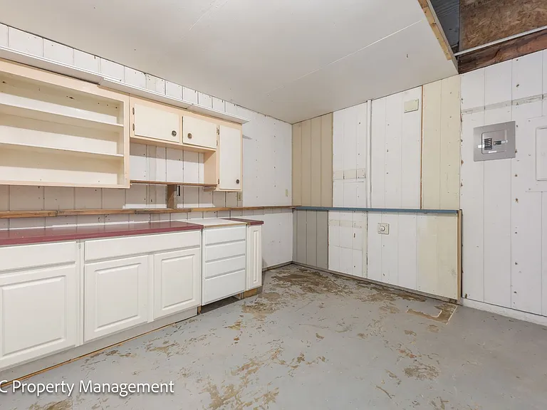 4780 Cody Ave — Photo 36