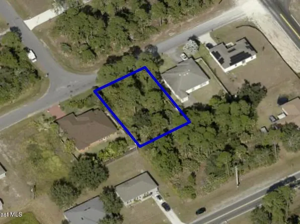 890 Palo Alto St SE, Palm Bay, FL 32909