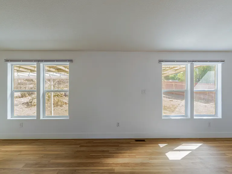 25120 Charina Rd — Photo 24
