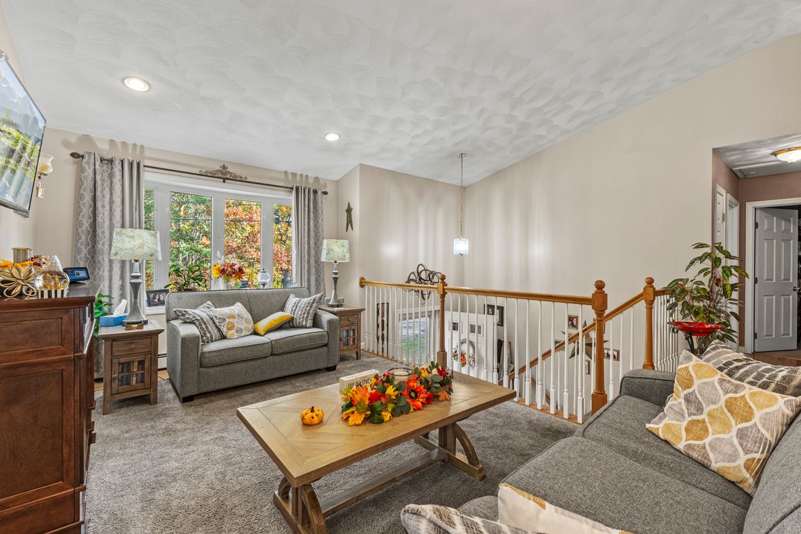 next background image