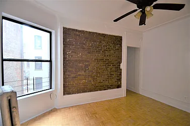 Rented by CITY SKYLINE REALTY INC