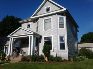 313 N Main St, Mabel, MN 55954