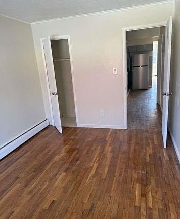 5th image of 1745 Seward Ave #2