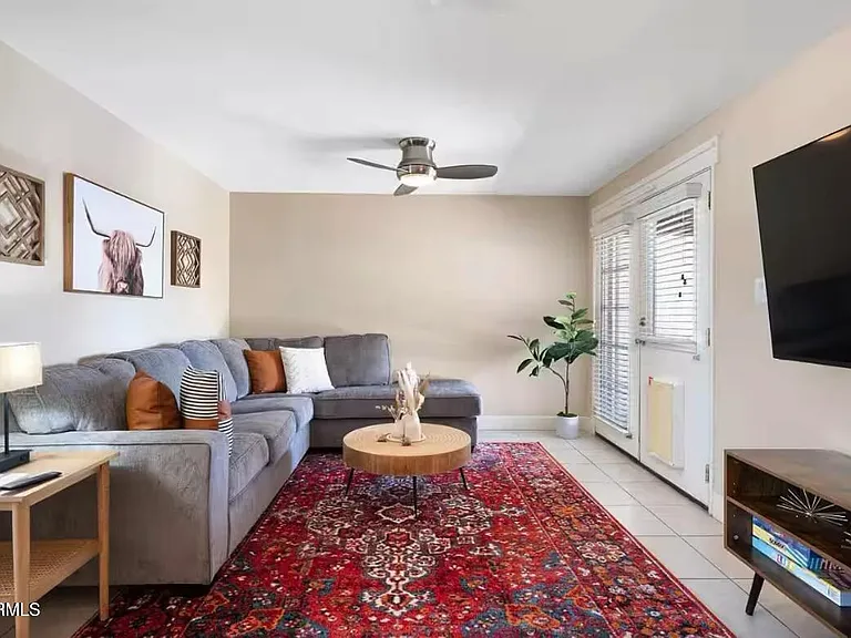 7501 E Minnezona Ave — Photo 13