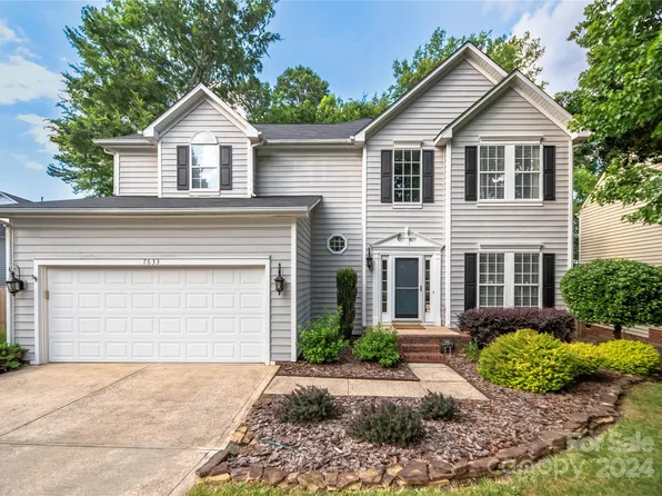 7633 Lady Bank Dr, Charlotte, NC 28269
