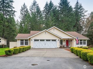 1026 SW Spruce Rd, Pt Orchard, WA 98367