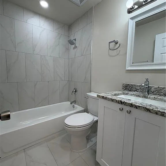 2601 47th Ter SW #B — Photo 12