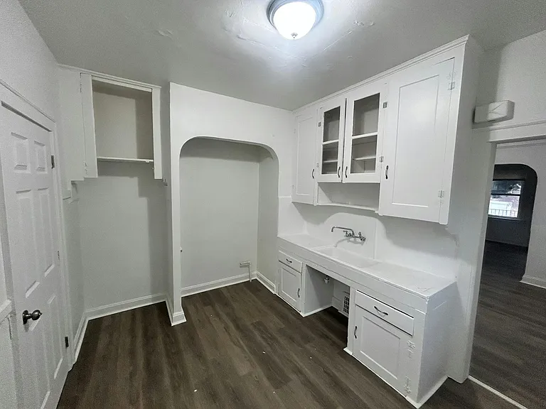 18095 Goulburn Ave #B — Photo 9