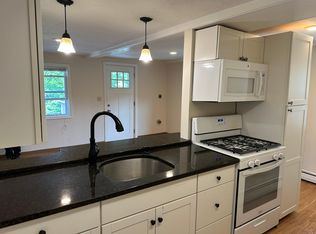 58 Tyngsboro Rd #2-R, Dracut, MA 01826