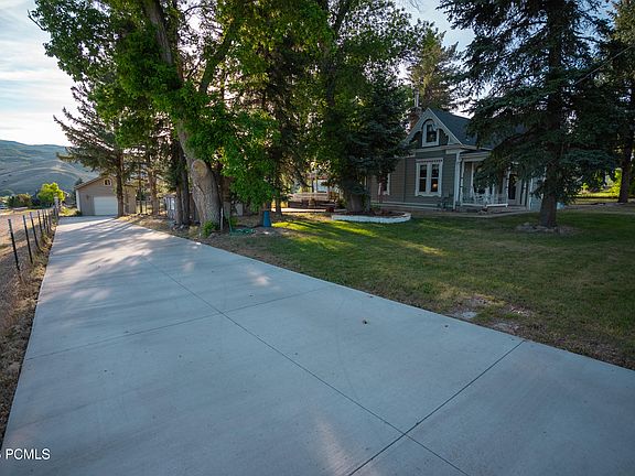 5th image of 1140 S Hoytsville Rd