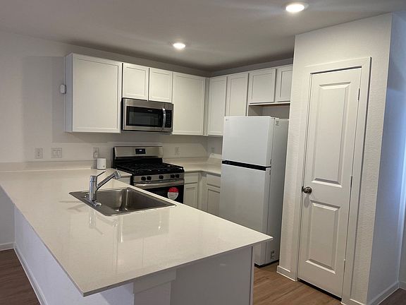 5th image of 3032 Andiamo Ln