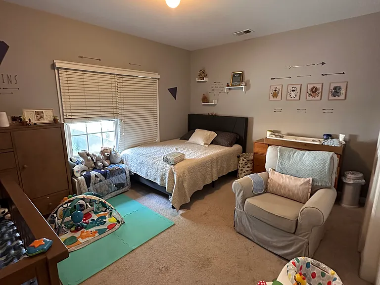 27 Sussex Ave #2 — Photo 17