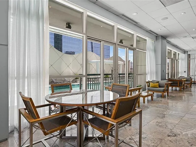 3338 Peachtree Rd NE #1105 — Photo 30