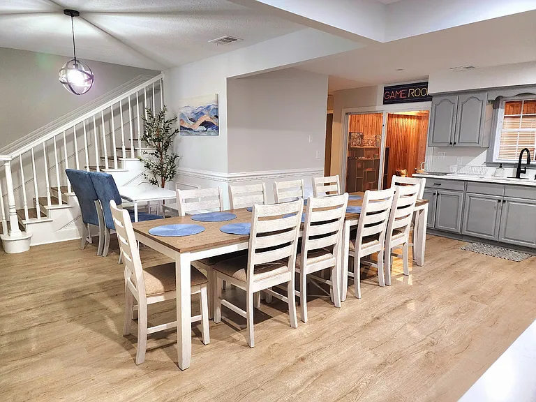 210 Newton Ave — Photo 15