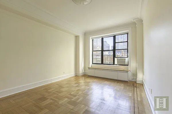 Rented by Halstead Real Estate | media 19