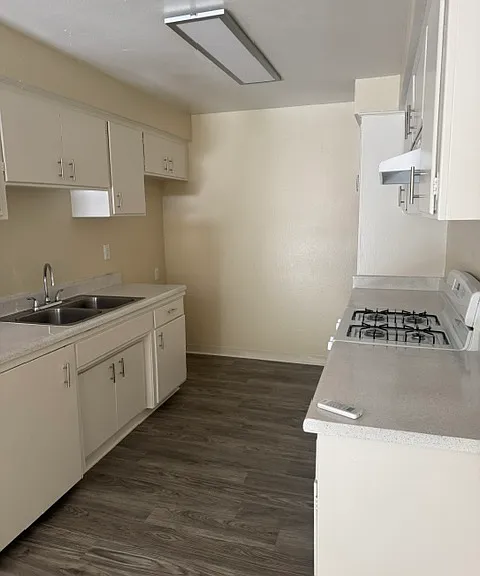 Covina Palms Apartments — Photo 50