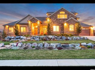 15257 S Scenic Crest Cir, Riverton, UT 84065