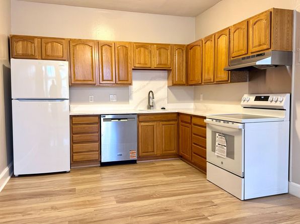 170 Winthrop Rd APT 3