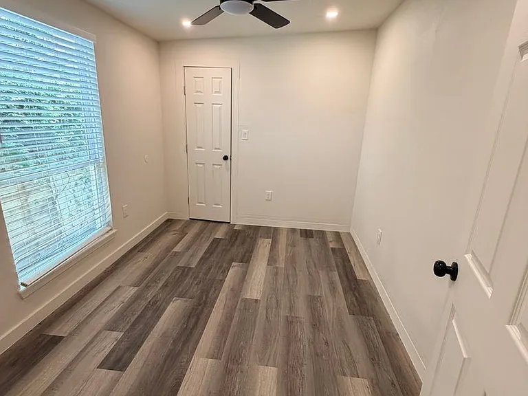 108 Beatrice Ave — Photo 5