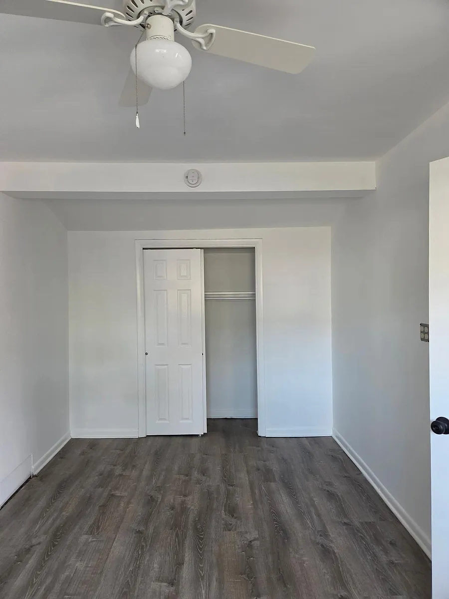 Building Photo - 8 Norton St #10