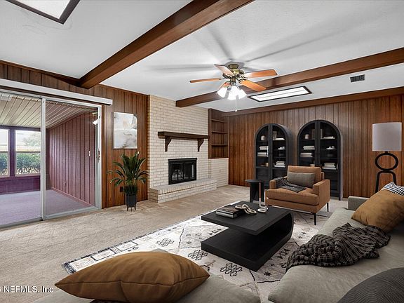 3rd image of 4219 LA LOSA Drive