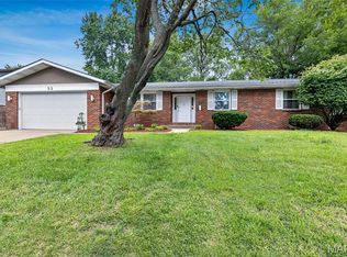 33 Mar Jacques Dr, Swansea, IL 62226