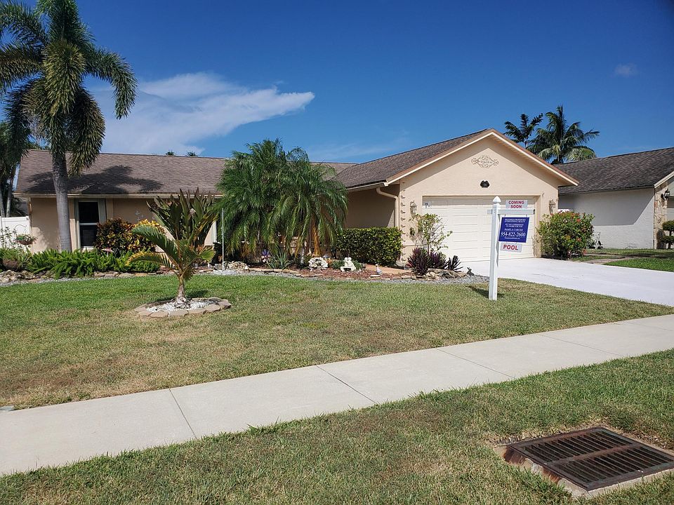 1st image of 720 NW 42nd Way