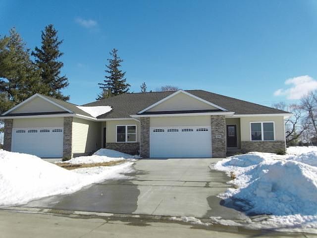2nd image of 625 Union Rd