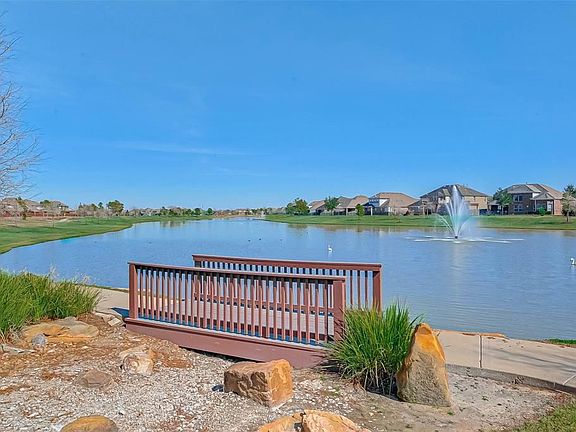 2nd image of 25838 Westbourne Dr