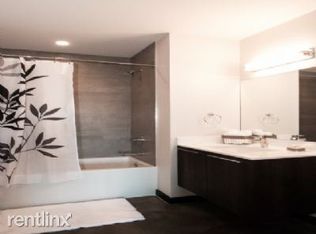 1643 N Milwaukee Ave #1, Chicago, IL 60647