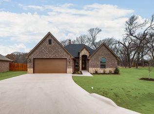 3111 Windcrest Ct, Granbury, TX 76049