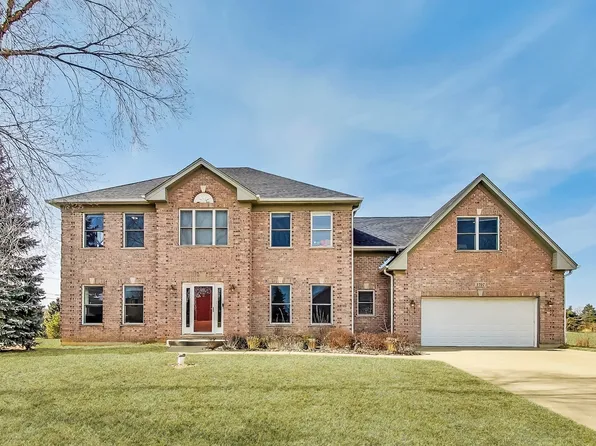 1707 Vivian Way Ct, Lakemoor, IL 60051