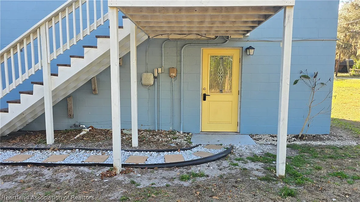 1 bed, 1.0 bath, 378 sqft, $900 — Photo 1