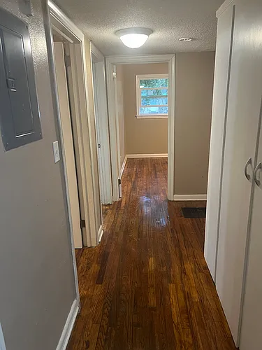 1610 Mayhew St Photo 1