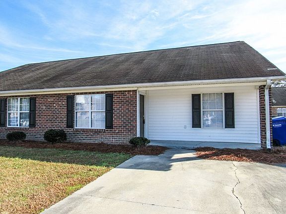 5th image of 3221 Moseley Dr #A